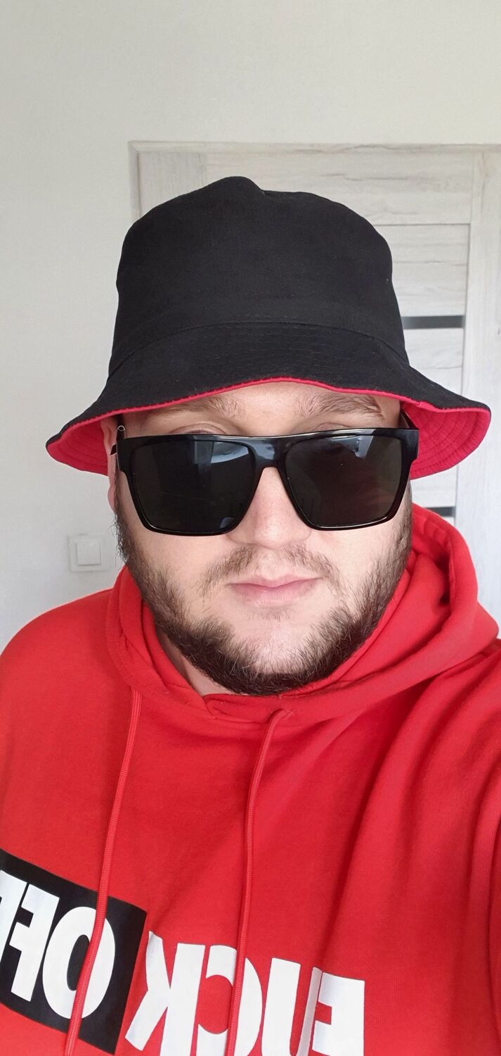  38169410  Artem, 31 ,    Tychy