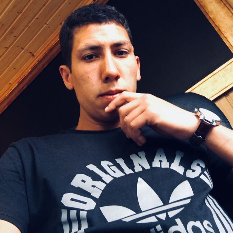  12779190  Ulugbek, 30 ,    