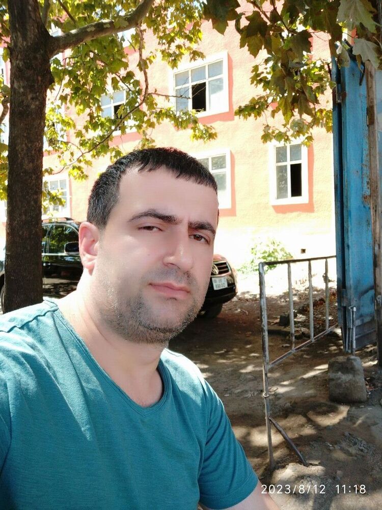  38869160  Anar, 35 ,    