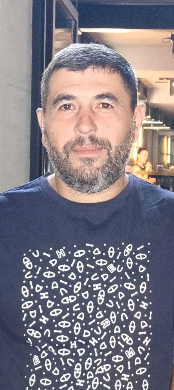  49737320  Cavid, 41 ,    Podgorica