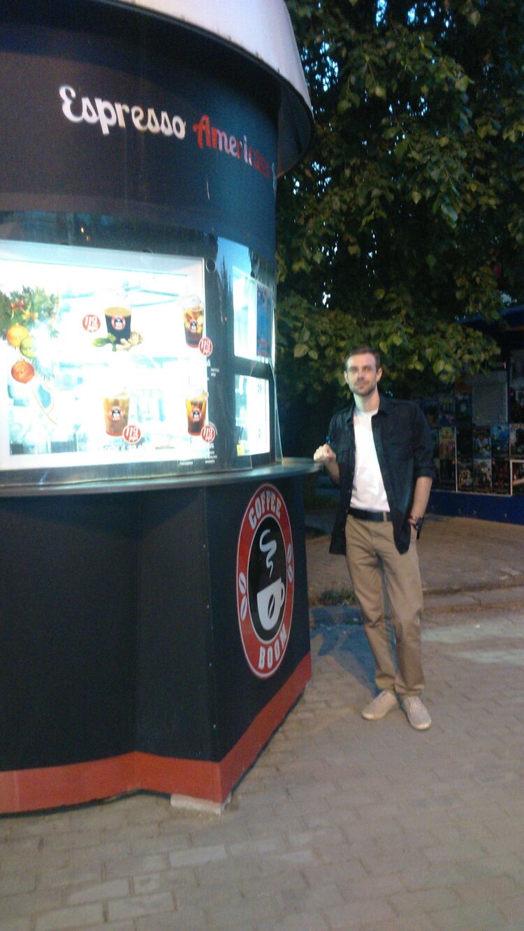  ,   Roman, 40 ,     , 
