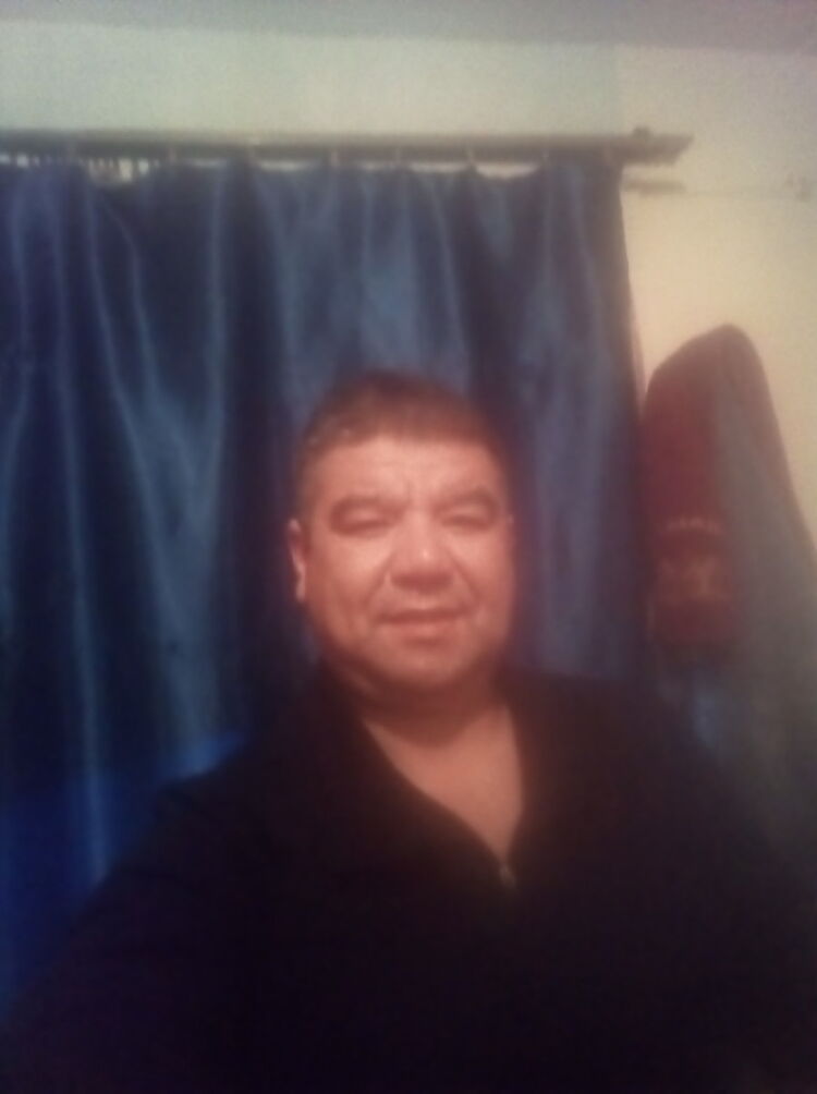  19821810  Malik, 49 ,    -