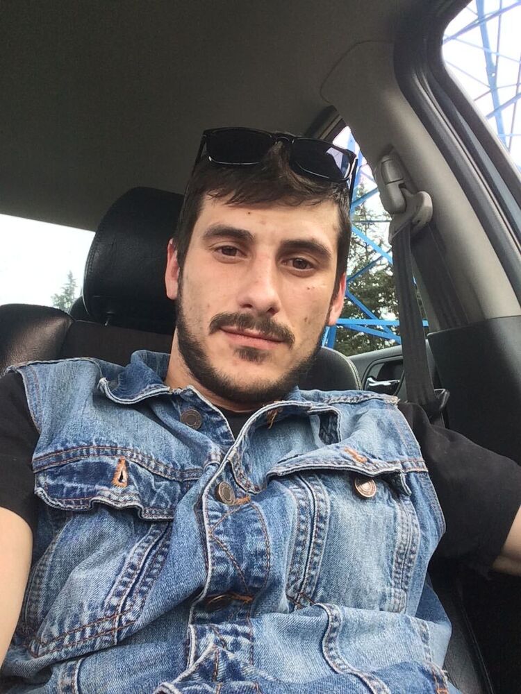  ,   Aleko, 33 ,   ,   
