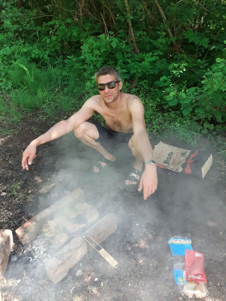  32707830  , 28 ,    