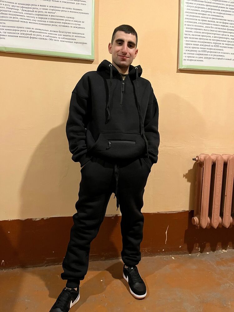  48200860  , 22 ,    