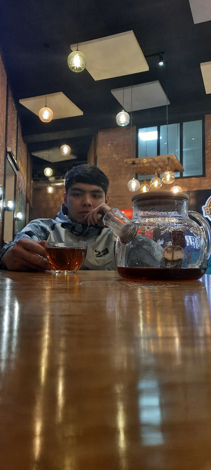  ,   Ali, 28 ,  