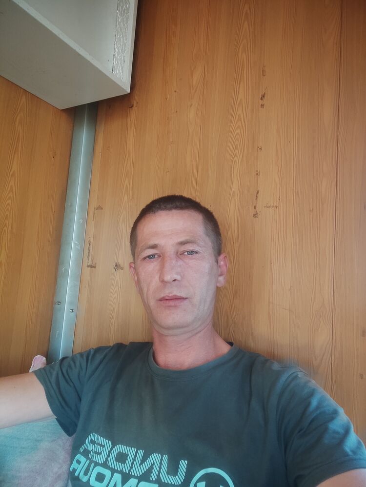  49564010  , 42 ,    