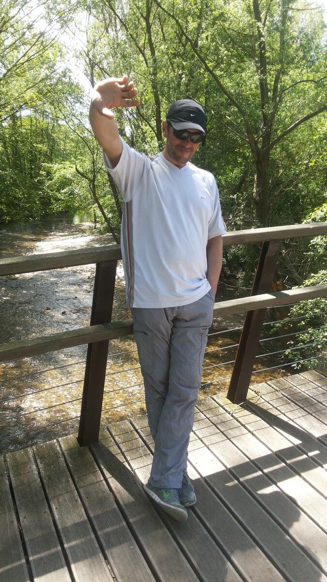  Pamplona,   Yuriy, 53 ,   ,   , c 