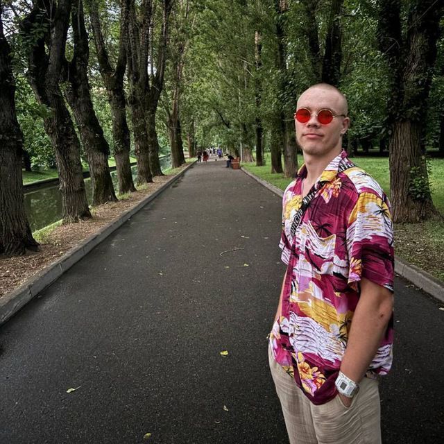 ���� 52945450 ����� �������, 19 ���, ���� ���������� � ������