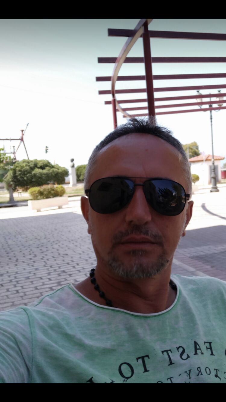 43235340  Edo, 52 ,    
