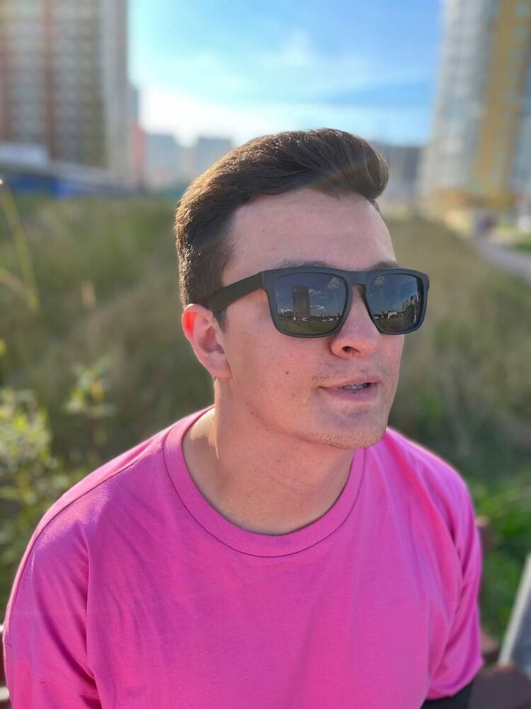  43282130  , 33 ,    -