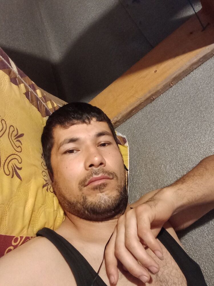  ,   Farrux, 35 ,   ,   