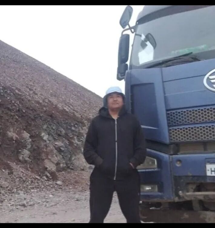  -,   Hurik, 41 ,   ,   
