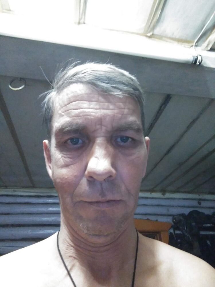  37272850  , 54 ,    