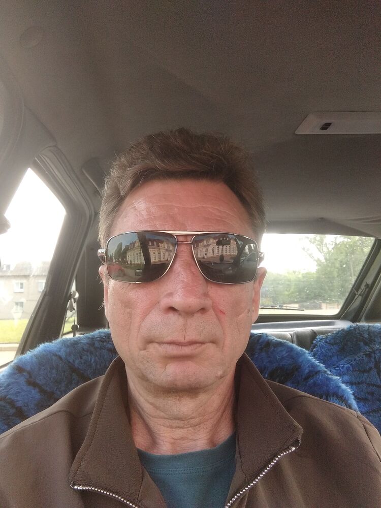 37978050  , 56 ,    