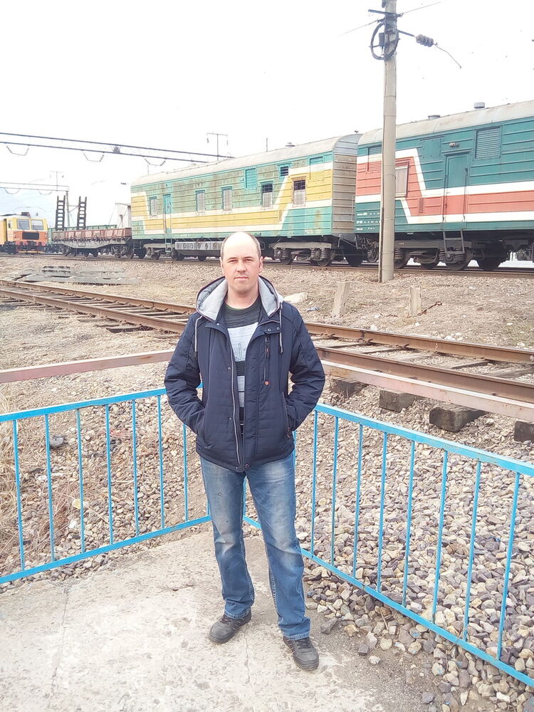  7330690  , 46 ,    