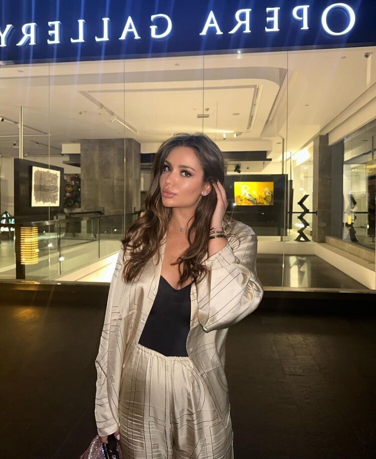 ���� 51995610 ������� ������, 27 ���, ���� ���������� � Adelebsen