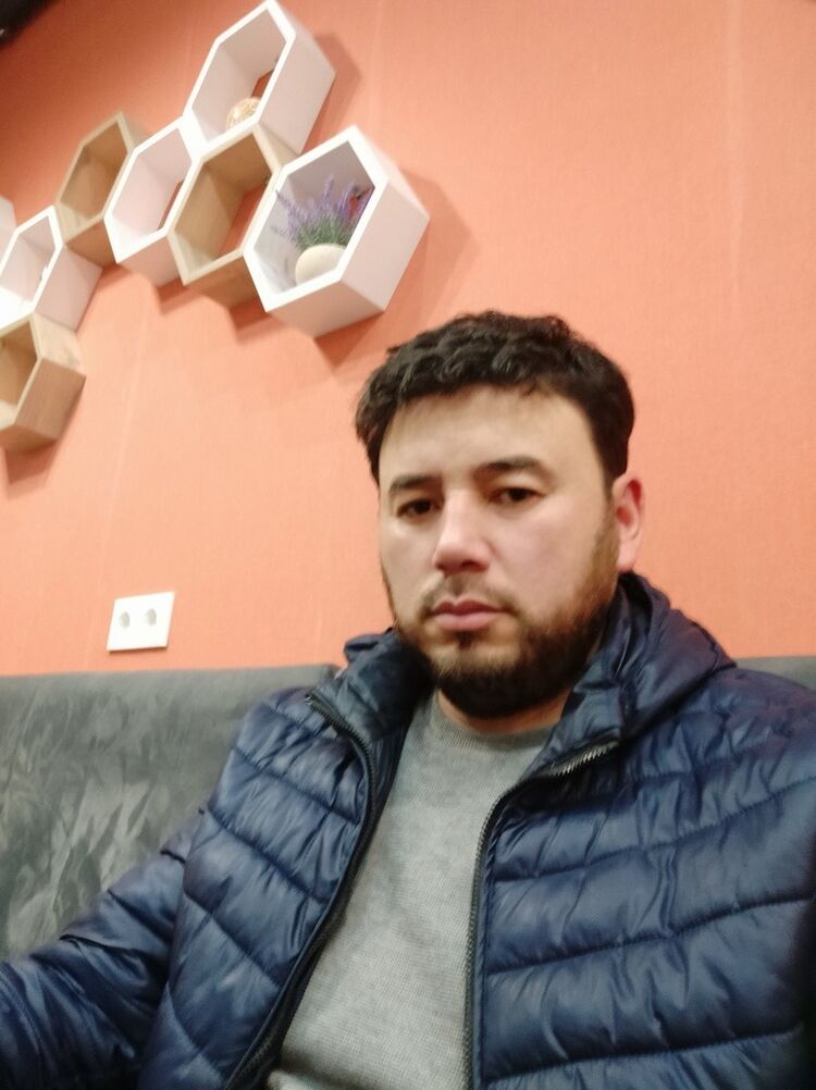  19058510  BOBJAN, 39 ,    