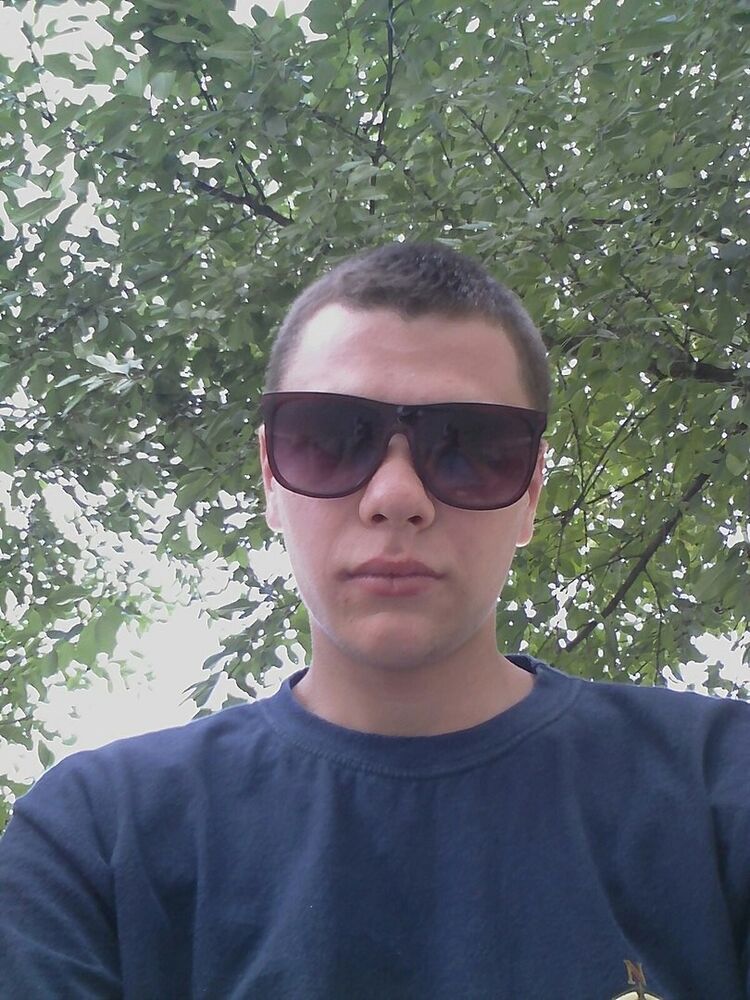  8274950  Vitaliy, 27 ,    