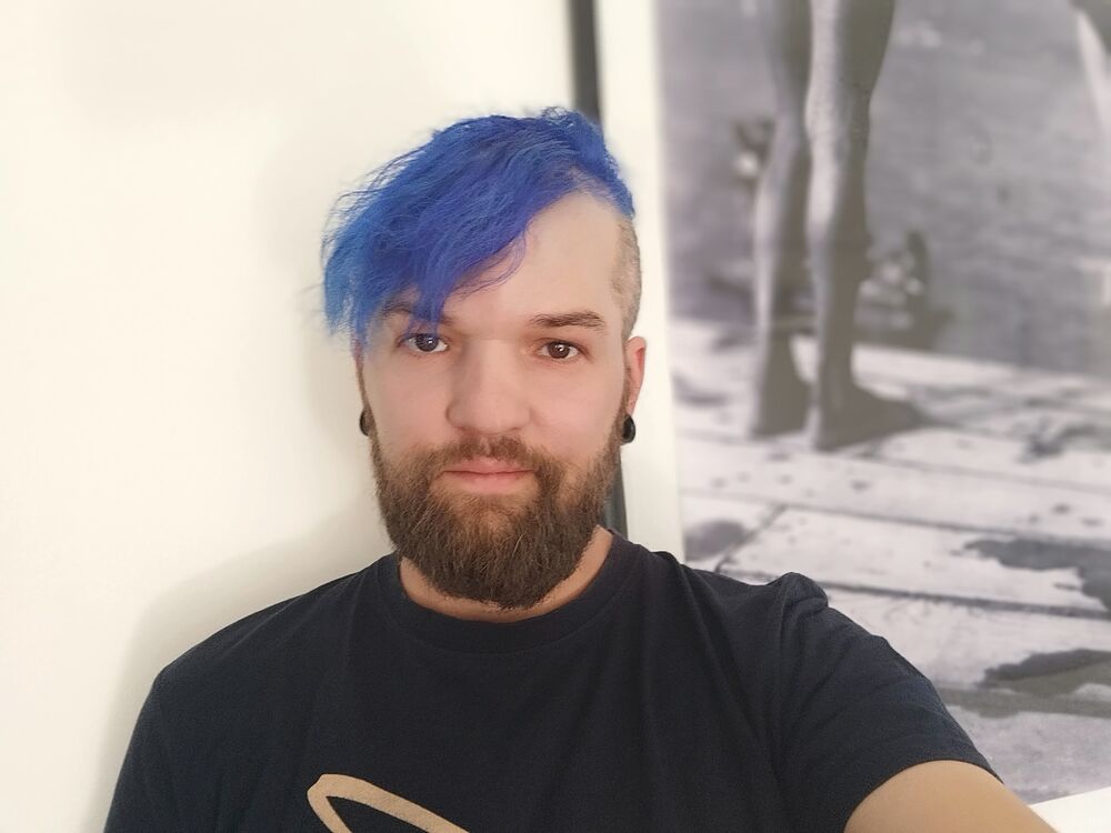  36421130  , 39 ,    