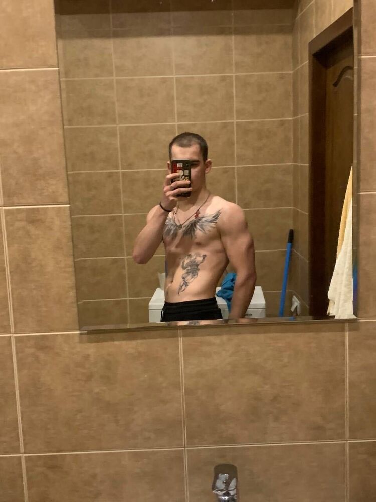  ,   Ivan, 22 ,   ,   