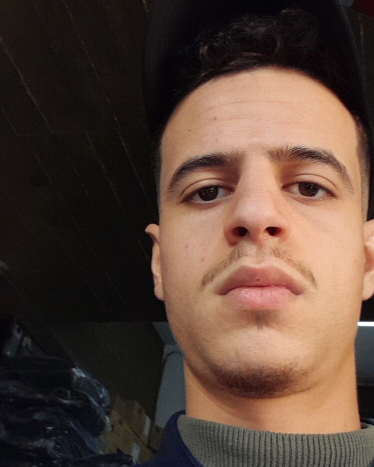 ���� 50511970 ����� AHMED, 20 ���, ���� ���������� � ������