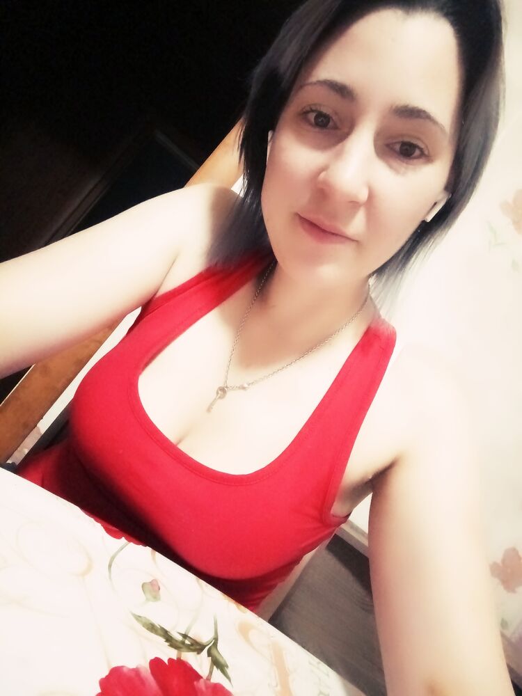  48483570  , 25 ,    