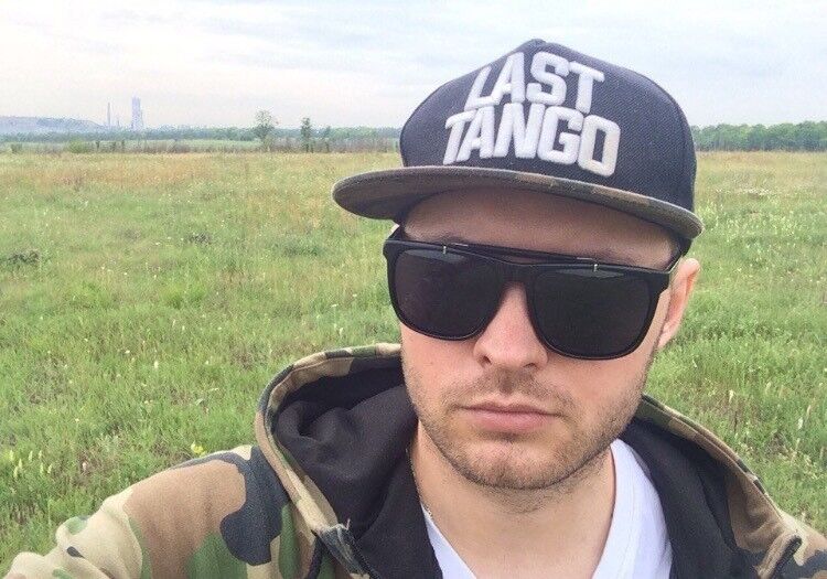  ,   Alex, 34 ,   