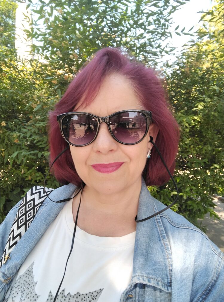  44251250  , 48 ,    -