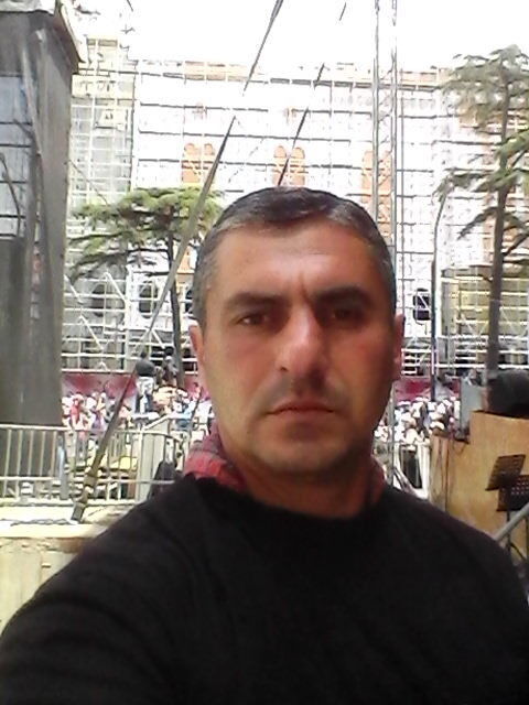  13866390  Koxta, 47 ,    