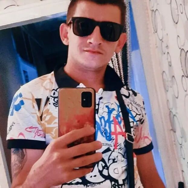  28279070  Alexey, 33 ,    -