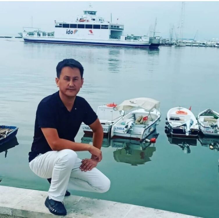  53781430  Baxodir, 41 ,    