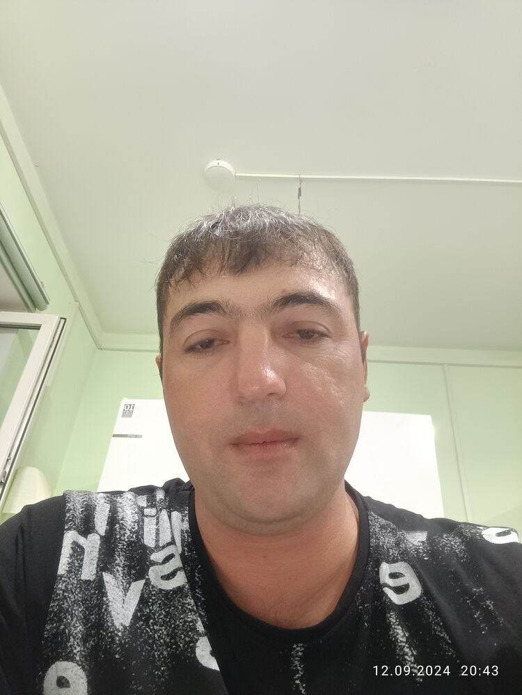  46542870  Gfcuh, 25 ,    