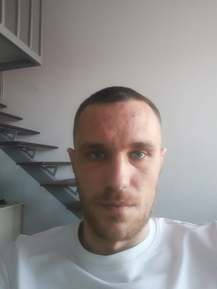  ,   Mark, 32 ,   ,   , c 