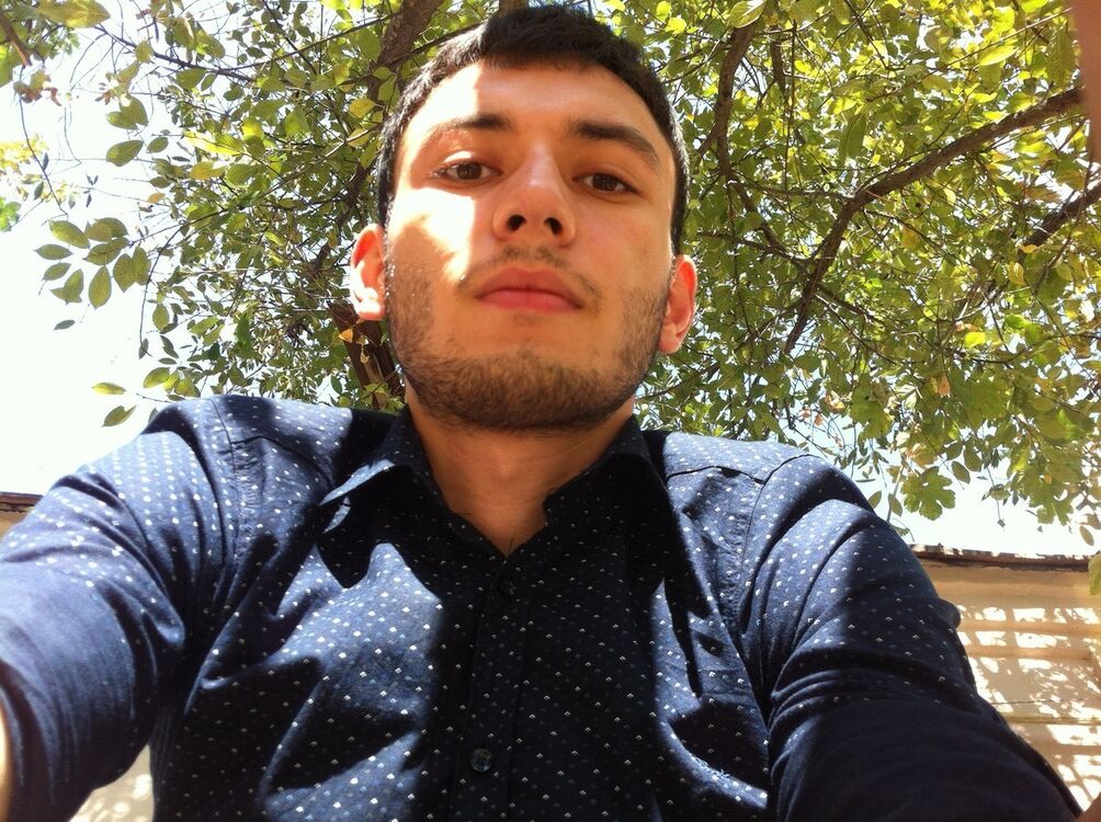  ,   Doniyor, 35 ,   ,   , c 