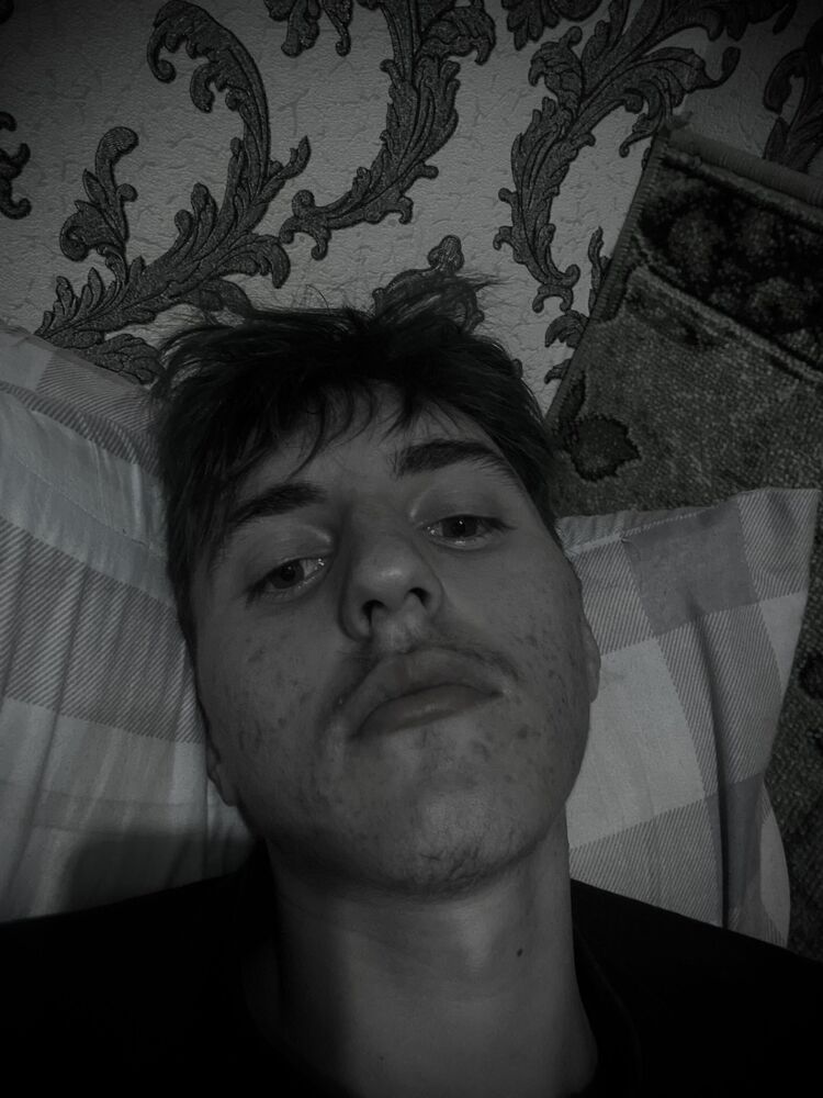 ,   Vadim, 22 ,   ,   