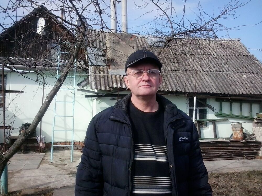  ,   Viktor, 62 ,   ,   , c 
