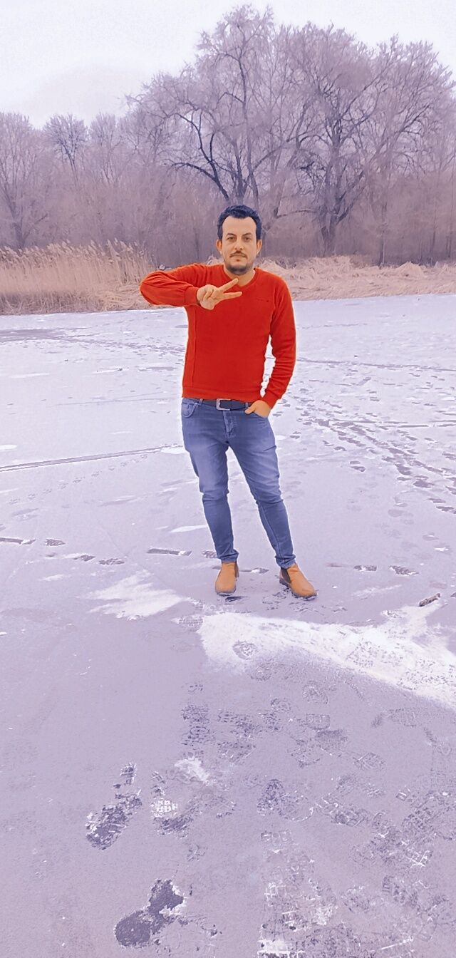  34866330  , 37 ,    