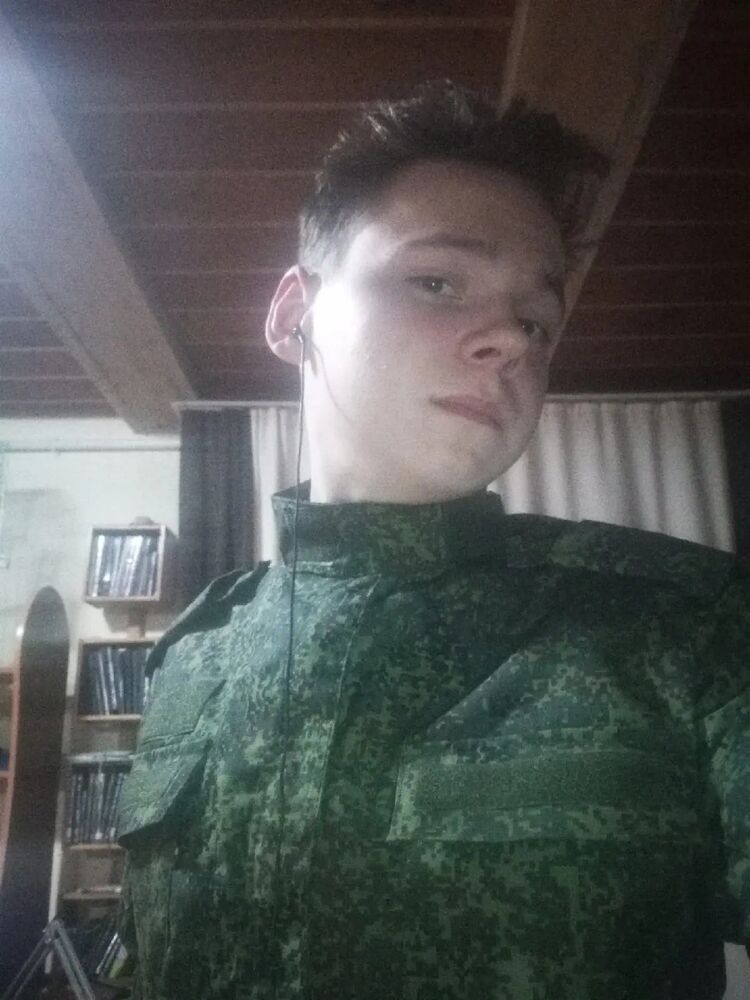  34701430  , 22 ,    