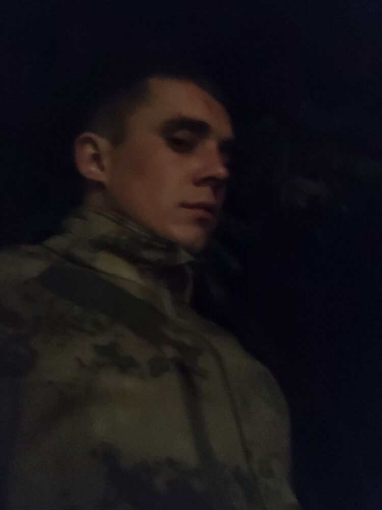  30273130  , 28 ,    