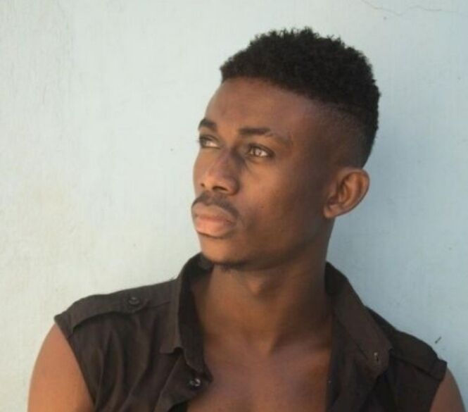  48091450  Tito, 31 ,    