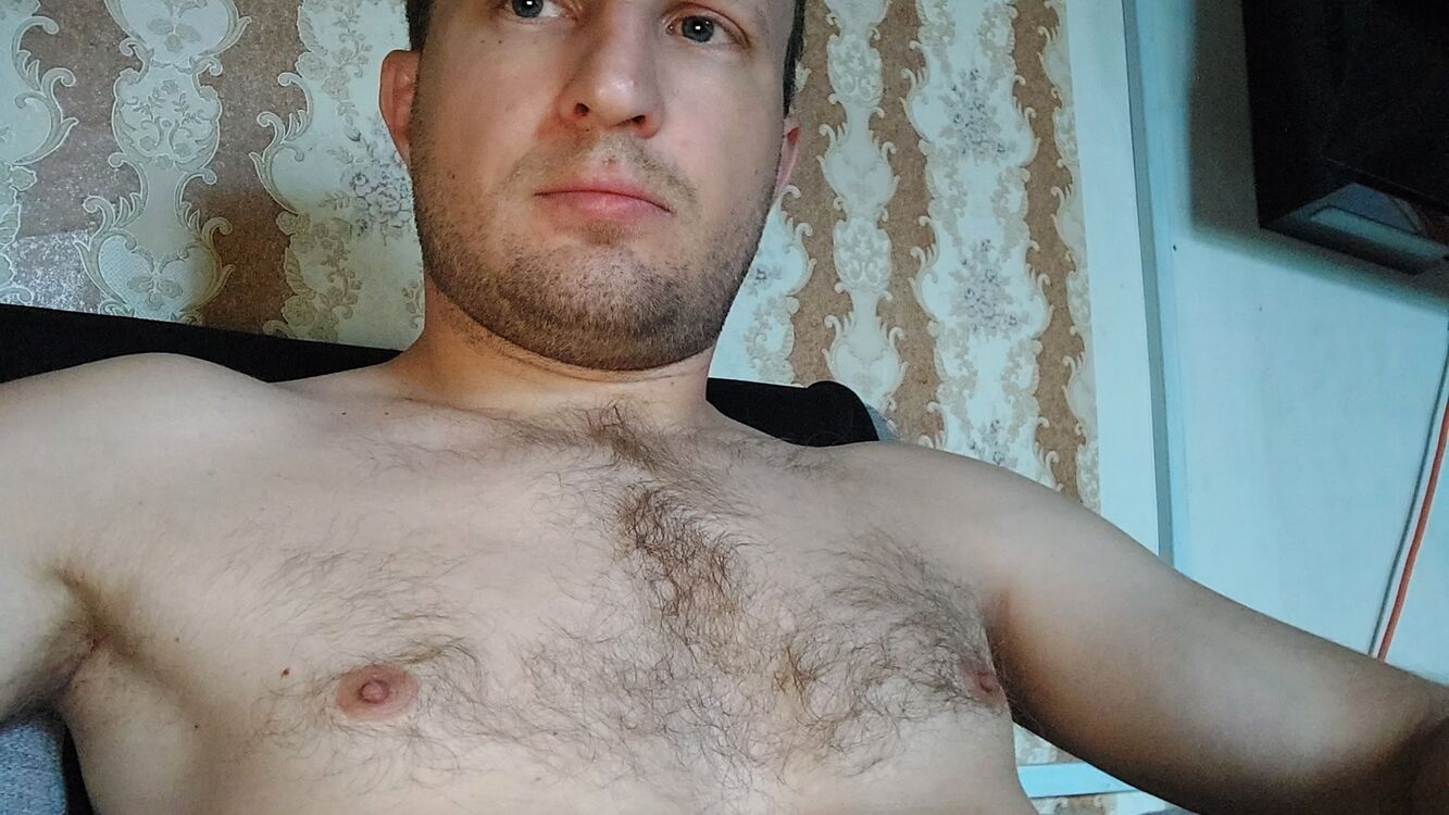  35892040  Sergey, 39 ,    