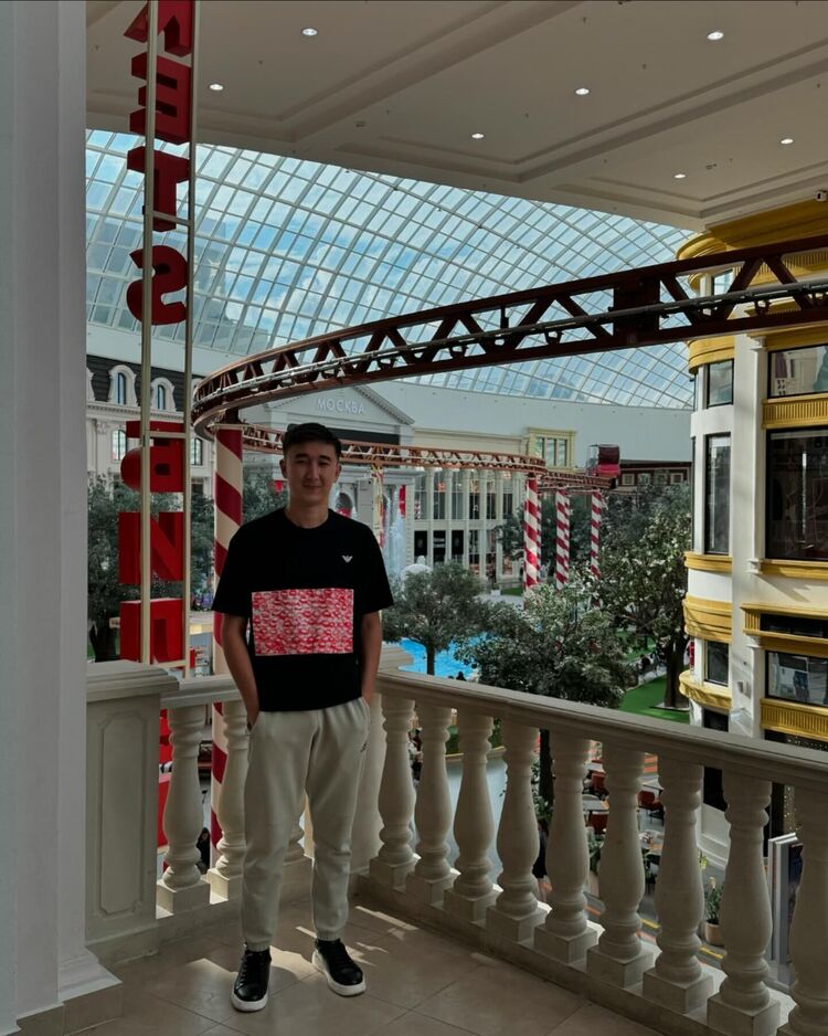 ���� 53172430 ����� Jamshid, 22 ����, ���� ���������� � ������