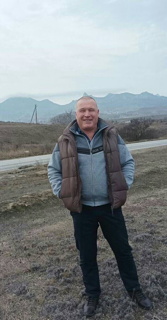  39475190  , 54 ,    