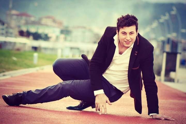  38910380  Yavuz, 33 ,    