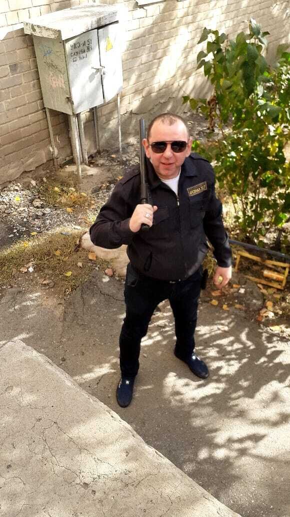  38494110  Vladimir, 45 ,    