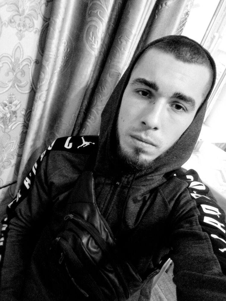  ,   Kirill, 26 ,   ,   