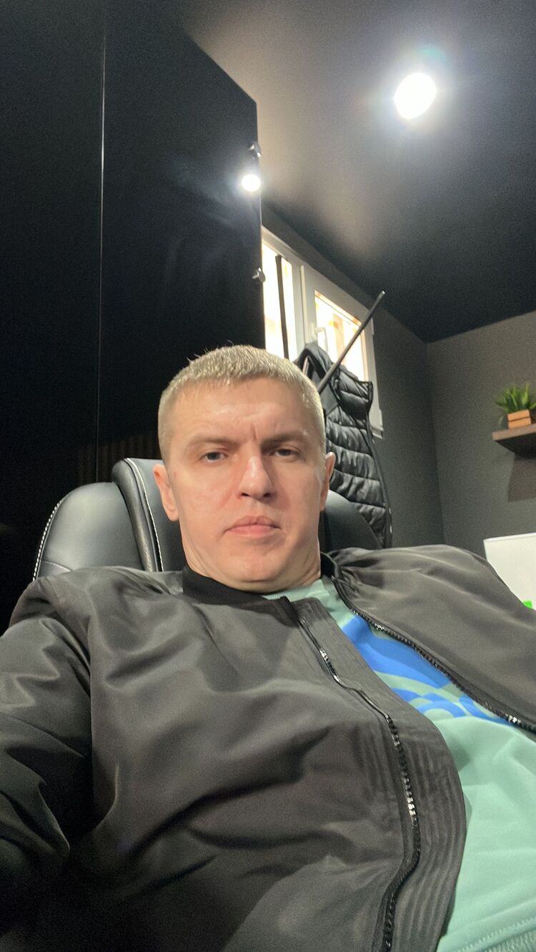  43561300  , 38 ,    