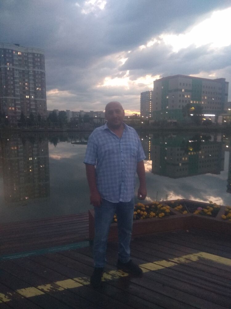  41568620  Alexey, 50 ,    