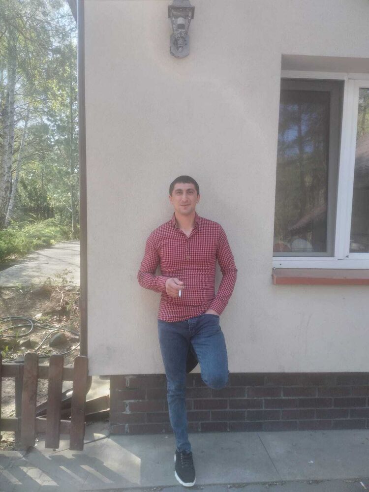  Warszawa,   Nurlan, 34 ,  
